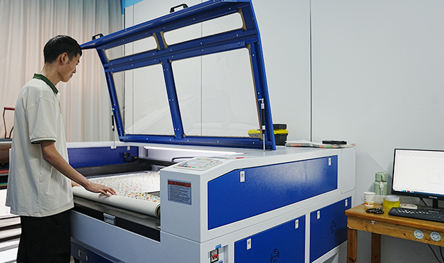 Zhejiang Yisen Bag Co,. Ltd.